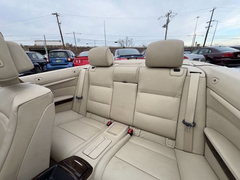 Used 2011 BMW 328i 328i 2dr Convertible image 11
