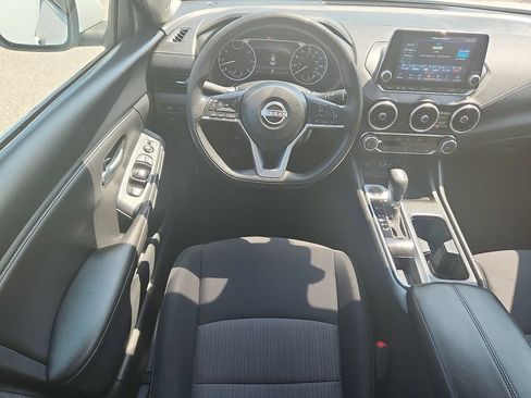 Used 2024 Nissan Sentra SV FWD image 7