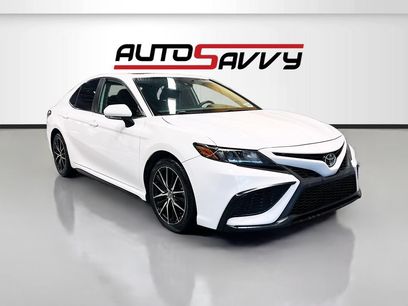 Used 2022 Toyota Camry SE w/ Convenience Package