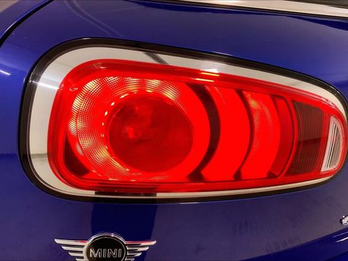 Used 2019 MINI Cooper Clubman S w/ Starlight Blue Edition FWD image 28