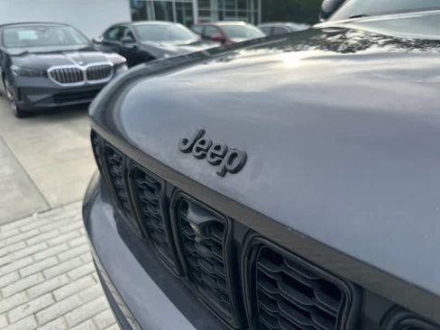 Used 2022 Jeep Grand Cherokee L Limited w/ Luxury Tech Group II AWD/4WD image 37