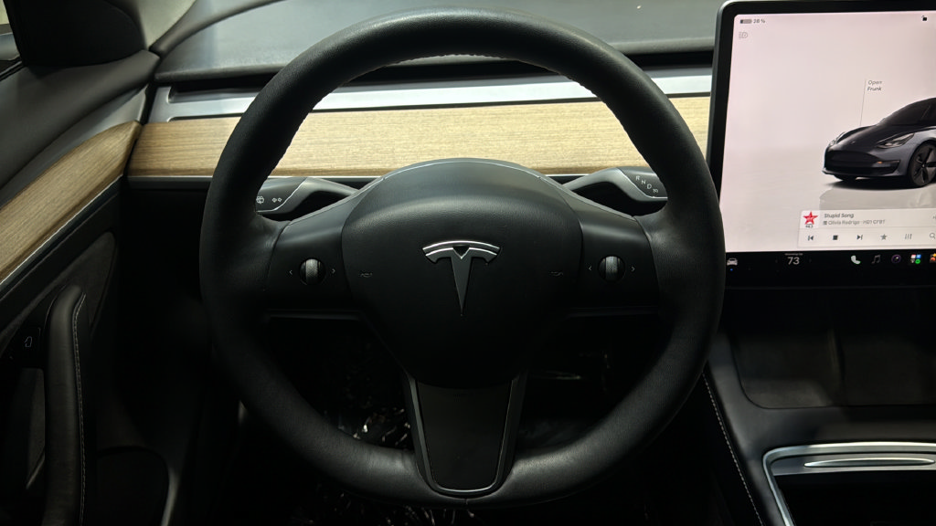 Used 2022 Tesla Model 3 Long Range AWD/4WD image 19