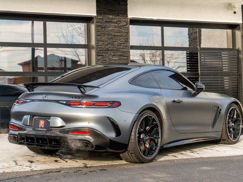 Used 2025 Mercedes-Benz AMG GT 63 image 8