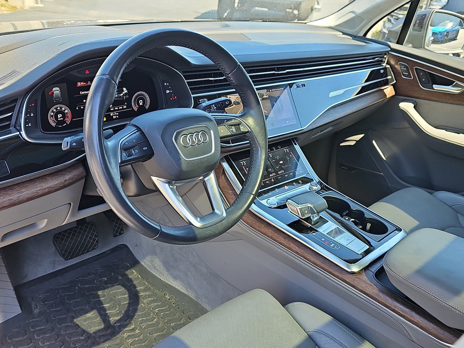 Used 2020 Audi Q7 3.0T Prestige AWD/4WD image 16