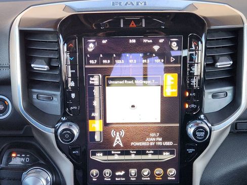 Used 2021 RAM 1500 Laramie image 32