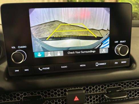 Used 2025 Honda HR-V Sport image 22