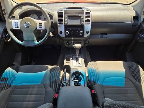 Used 2014 Nissan Xterra PRO-4X AWD/4WD image 17