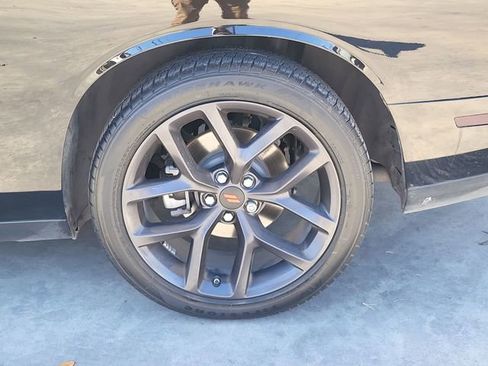 Used 2023 Dodge Challenger SXT w/ Plus Package image 18