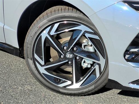 New 2026 Hyundai Sonata SEL image 9