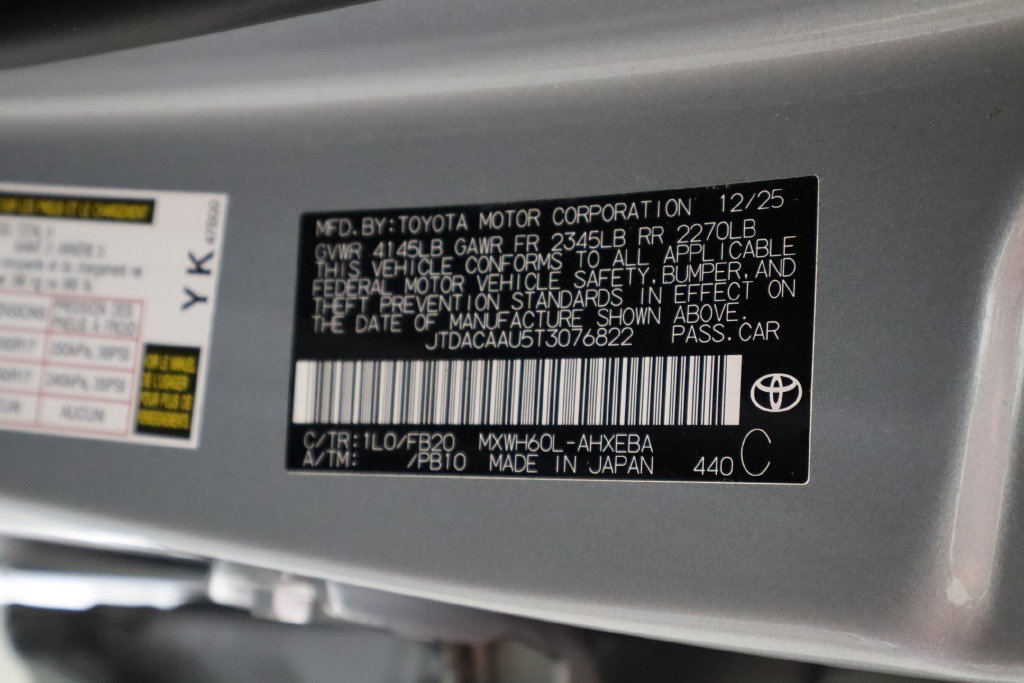 Used 2026 Toyota Prius LE FWD image 39