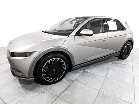 Used 2024 Hyundai Ioniq 5 Limited AWD/4WD image 4