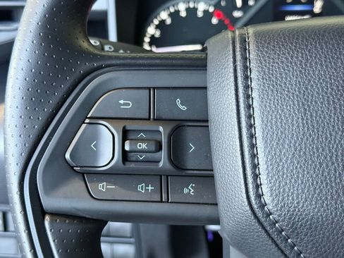 New 2026 Toyota Tundra SR image 18