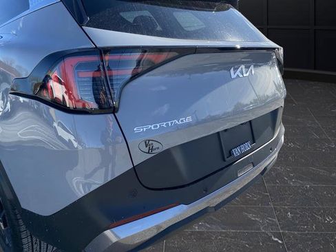 New 2026 Kia Sportage EX image 40