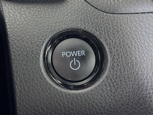 Used 2025 Toyota Camry SE w/ Convenience Package AWD/4WD image 31
