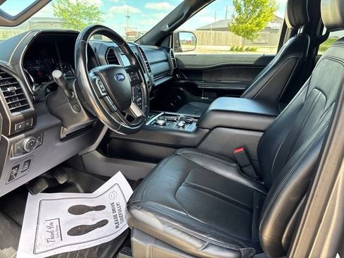 Used 2018 Ford Expedition Limited AWD/4WD image 7
