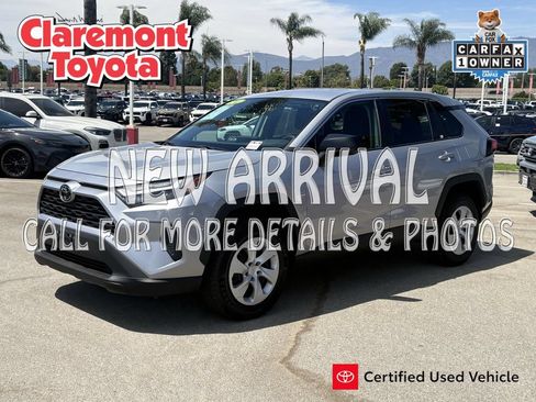 Used 2024 Toyota RAV4 LE AWD/4WD image 1