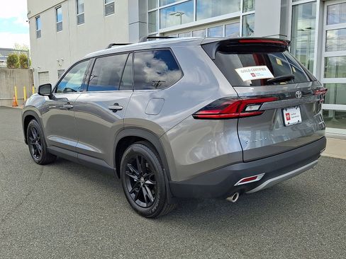Certified 2026 Toyota Grand Highlander AWD Hybrid image 4