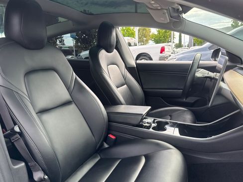 Used 2019 Tesla Model 3 Long Range AWD/4WD image 23