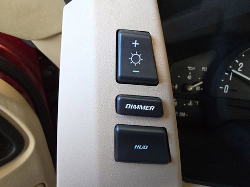 Used 2008 Cadillac XLR image 15