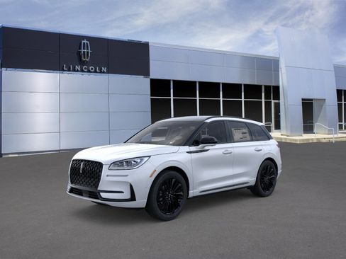 New 2026 Lincoln Corsair Reserve FWD image 1