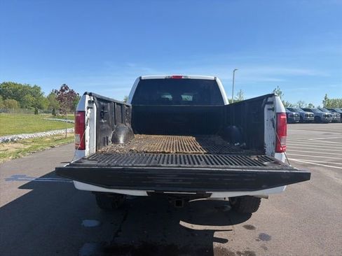 Used 2017 Ford F150 XLT w/ Equipment Group 301A Mid AWD/4WD image 10