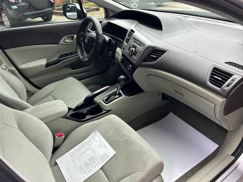 Used 2012 Honda Civic LX image 14