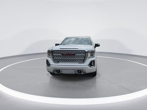 Used 2021 GMC Sierra 1500 Denali w/ Driver Alert Package II AWD/4WD image 4