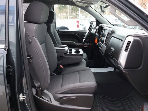 Certified 2019 GMC Sierra 1500 SLE w/ SLE Value Package image 34