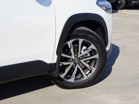 Certified 2024 Toyota Corolla Cross XLE w/ Convenience Package image 7