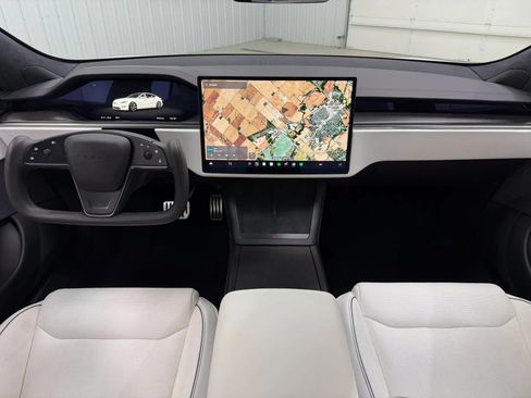 Used 2022 Tesla Model S Plaid AWD/4WD image 13