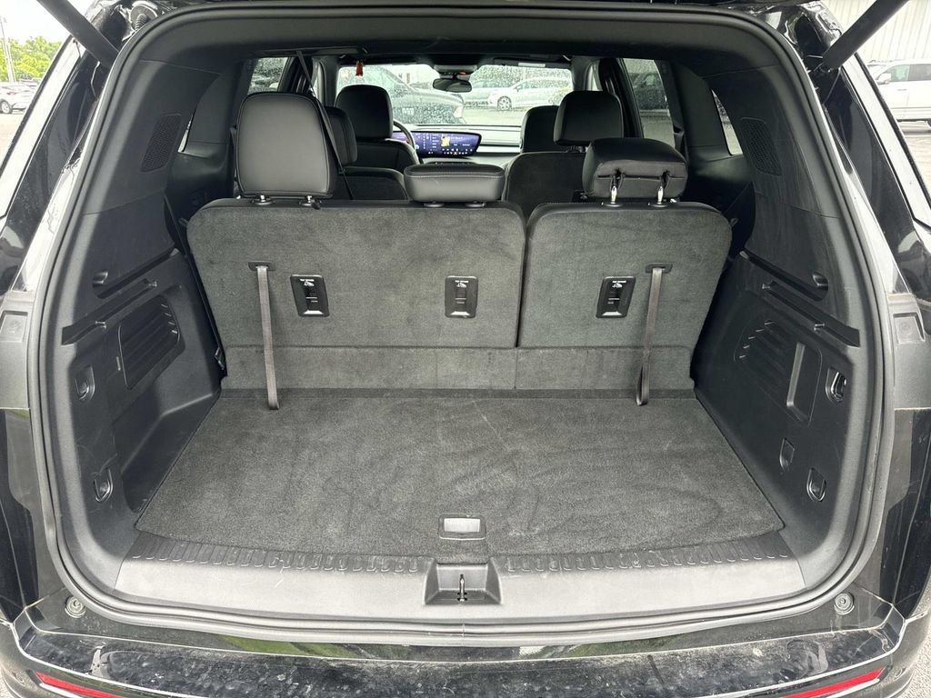 Used 2026 Buick Enclave Sport Touring FWD image 12