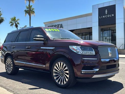 Used 2020 Lincoln Navigator Reserve w/ Luxury Package AWD/4WD image 2