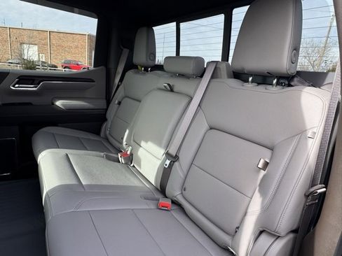 Used 2024 GMC Sierra 1500 SLT w/ SLT Premium Plus Package image 16