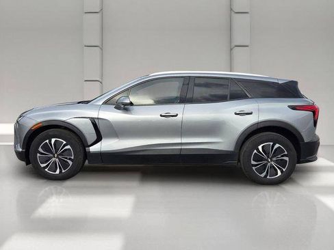 Certified 2024 Chevrolet Blazer EV LT AWD/4WD image 2