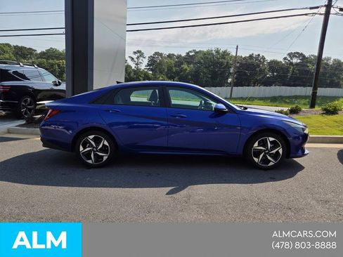 Certified 2023 Hyundai Elantra SEL w/ Convenience Package FWD image 13