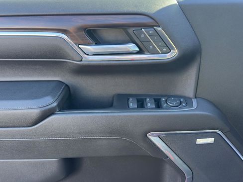 Used 2023 GMC Sierra 1500 SLT w/ SLT Premium Plus Package image 13