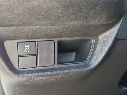 Used 2024 Honda HR-V Sport image 17