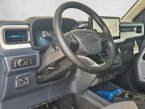 New 2026 Ford Maverick XLT w/ XLT Luxury Package AWD/4WD image 4