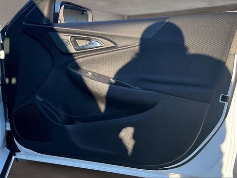 Used 2024 Chevrolet Malibu RS image 25