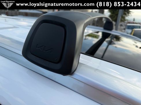 Used 2024 Kia Telluride S w/ S Sunroof Package FWD image 40