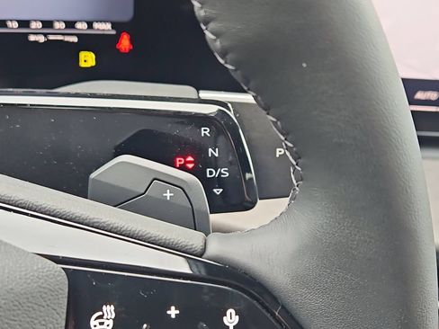 New 2026 Audi Q3 quattro 2.0T AWD/4WD image 20