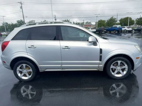 Used 2014 Chevrolet Captiva Sport LT w/ Convenience Package image 9