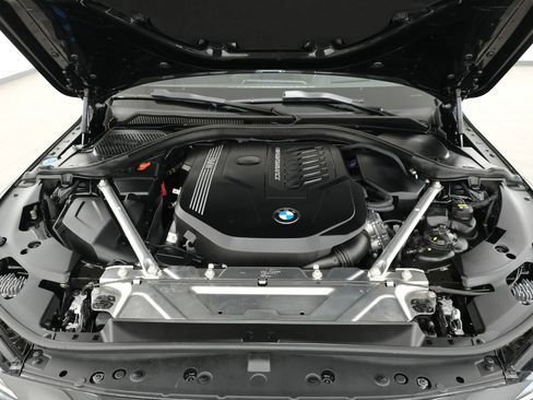 Used 2022 BMW M440i Convertible RWD image 43