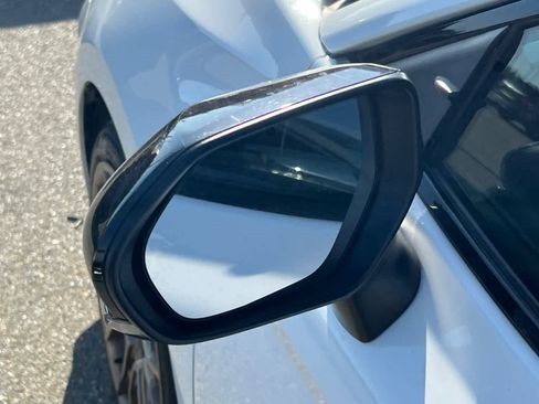 Used 2023 Toyota Camry SE FWD image 8