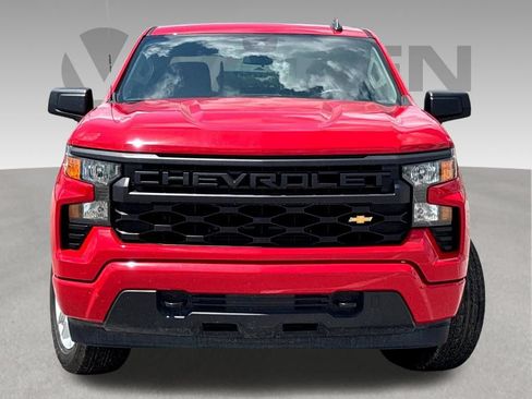 Used 2024 Chevrolet Silverado 1500 Custom AWD/4WD image 2