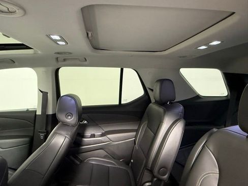 Used 2020 Chevrolet Traverse LT w/ LT Premium Package image 39