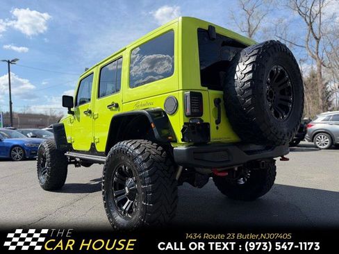Used 2016 Jeep Wrangler Unlimited Rubicon image 12