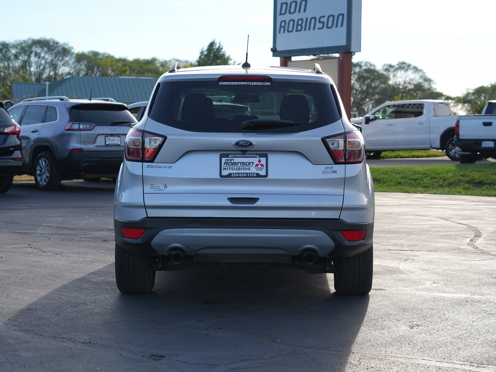 Used 2018 Ford Escape SE AWD/4WD image 4