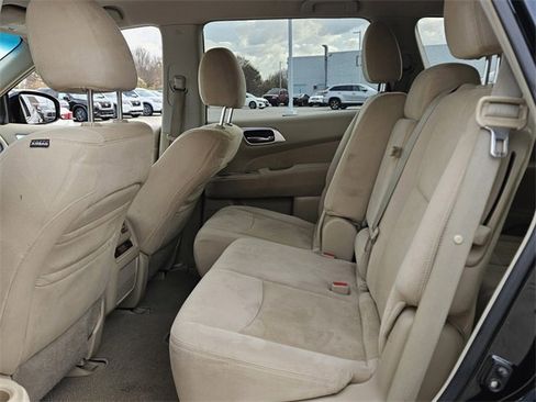 Used 2013 Nissan Pathfinder S image 6