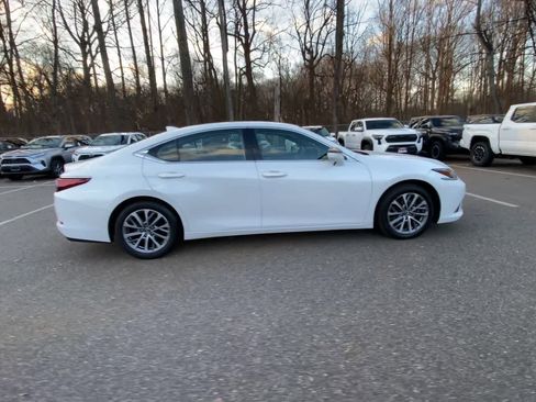 Used 2022 Lexus ES 350 image 15